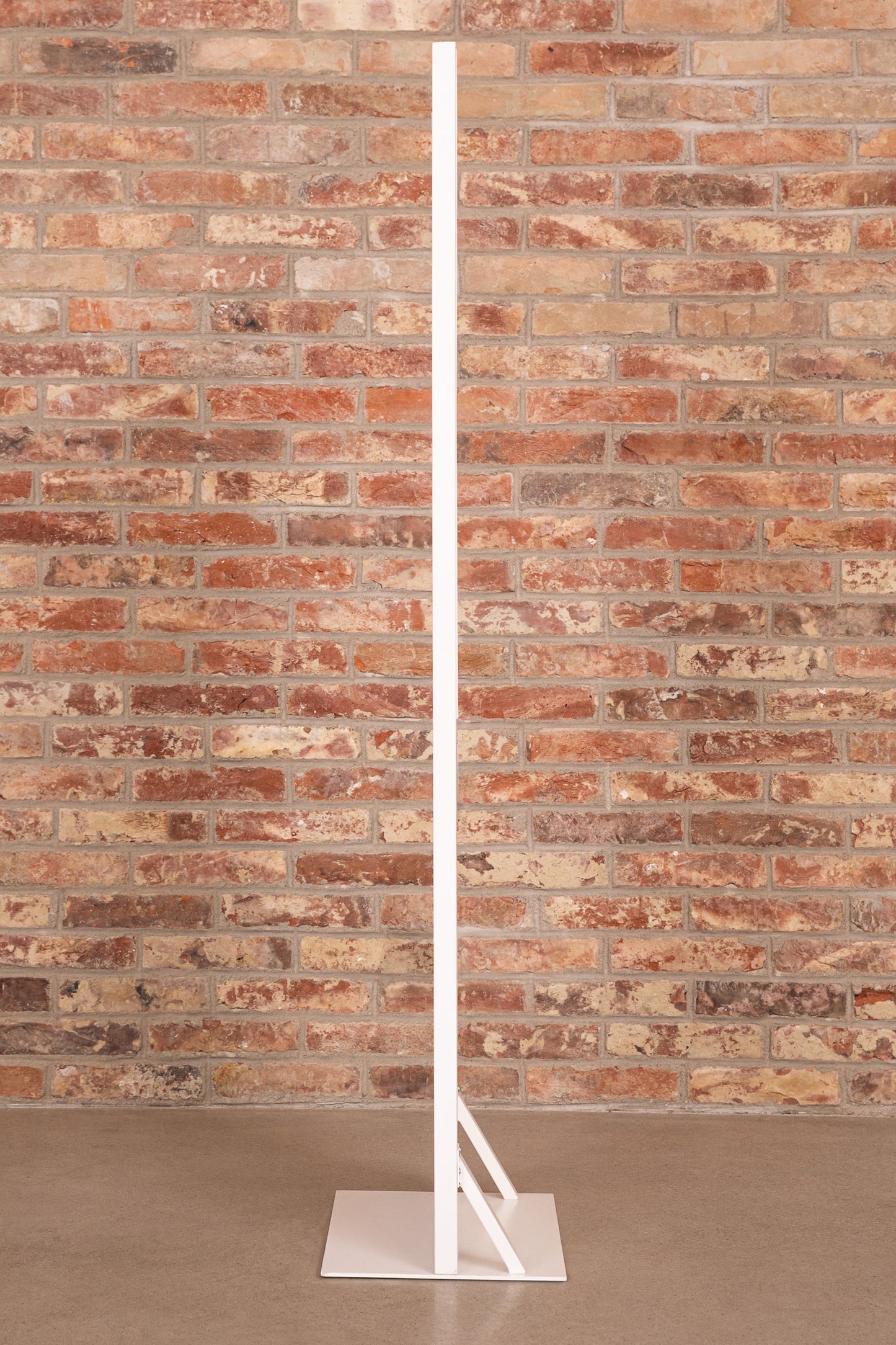 Produktabbildung: hi5 DIGI STELE Indoor 49 Zoll